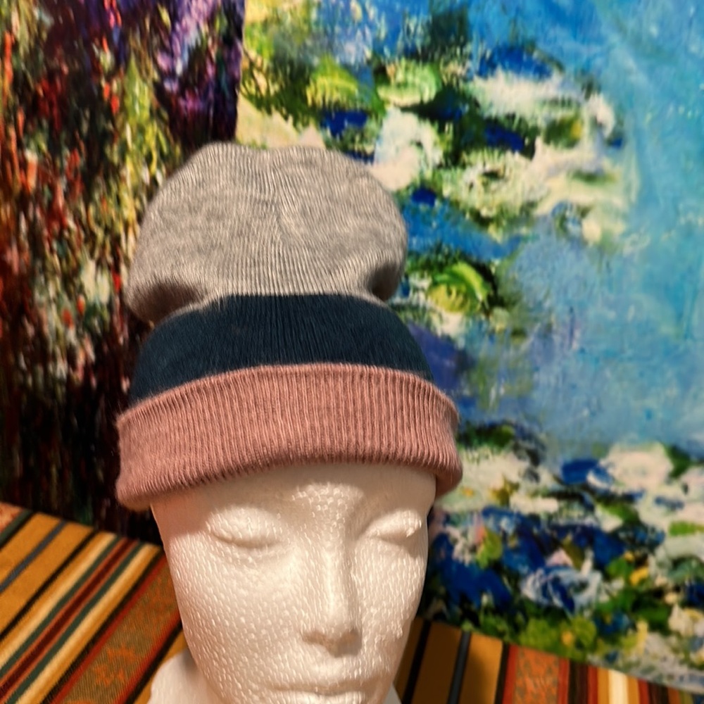 Beanie. Cap. Hat. Brand new. Ecuadorean. Unisex. Reversible. Soft. Warm. Comfy.